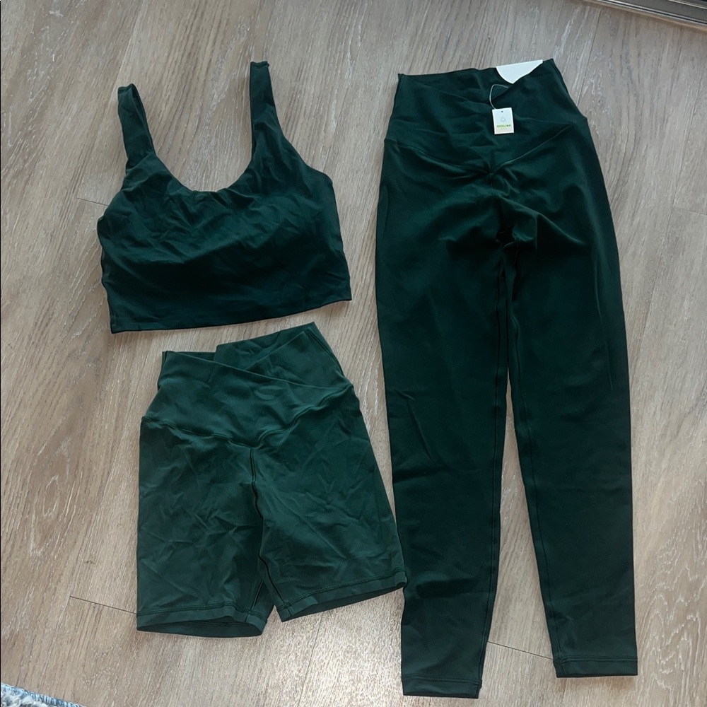 Offline by Aerie Dark Green Crossover-Rise Leggings/Shorts/Top Bundle